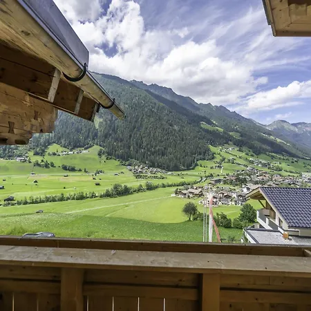 In Neustift Near Stubai Glacier Нойштифт-им-Штубайталь