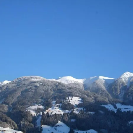 In Neustift In A Quiet Location * ノイシュティフト・イム・シュトゥーバイタール