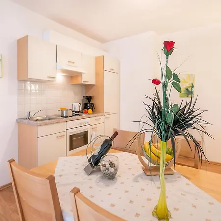 In Neustift In A Quiet Location Διαμέρισμα Neustift im Stubaital